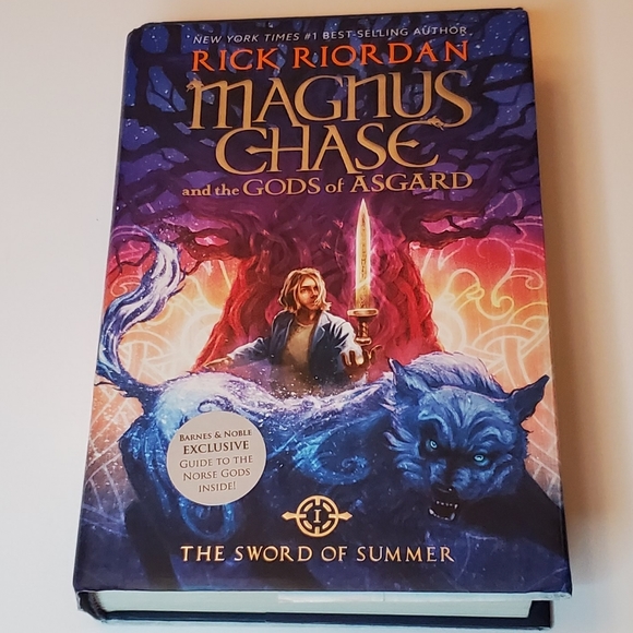 Magnus Chase and the God of Asgard. Book 1-The Sword of Summer by Rick Riordan - Picture 1 of 6